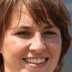 Αθηνά Μανωλά